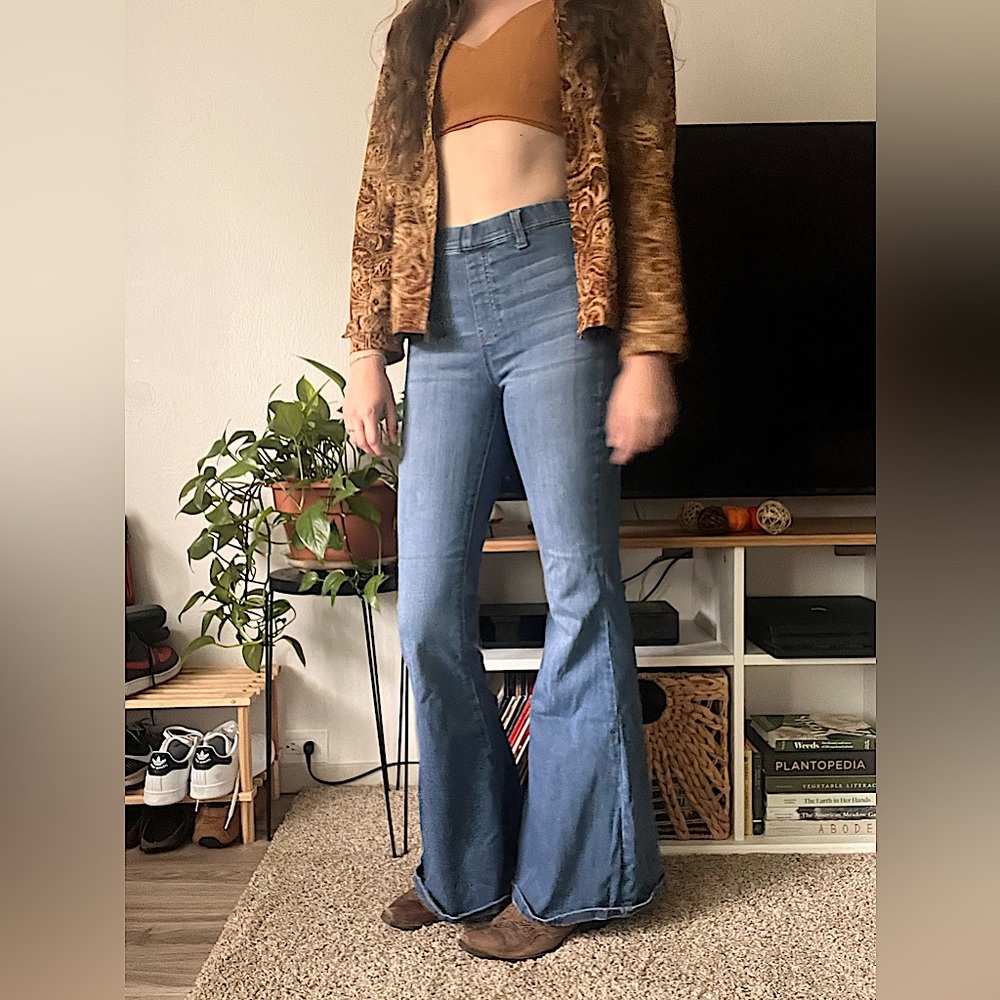 Chicos addition polyester 70’s style zip up